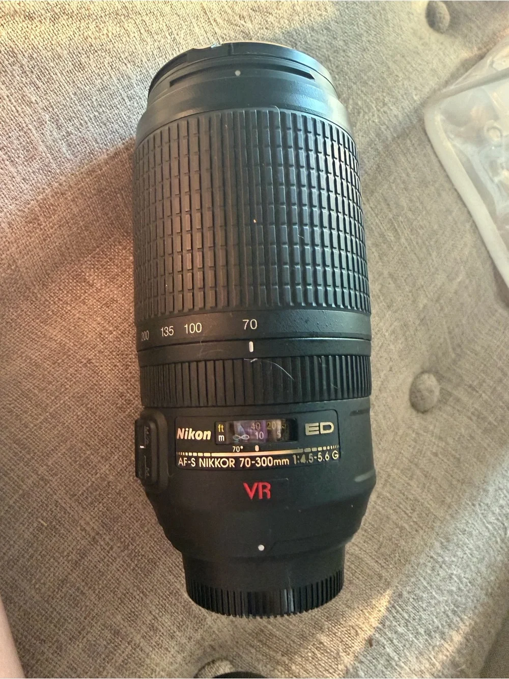 Nikon Black AF-S NIKKOR 70-300mm VR Telephoto Zoom Lens
